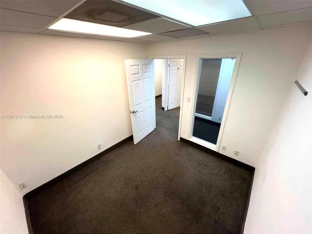 2727 E Oakland Park Boulevard Fort Lauderdale FL 33306