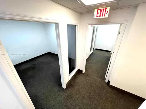 2727 E Oakland Park Boulevard Fort Lauderdale FL 33306