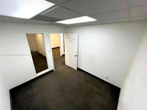 2727 E Oakland Park Boulevard Fort Lauderdale FL 33306