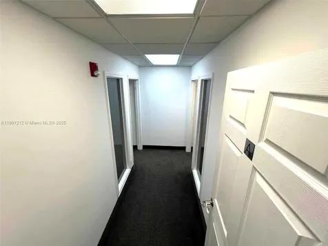 2727 E Oakland Park Boulevard Fort Lauderdale FL 33306