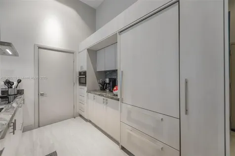 495 Brickell Avenue Miami FL 33131