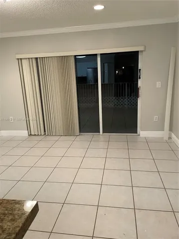 16530 SW 96th Terrace Miami FL 33196