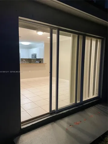 16530 SW 96th Terrace Miami FL 33196
