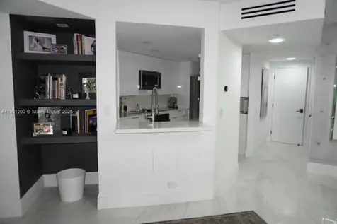 701 Brickell Key Boulevard Miami FL 33131