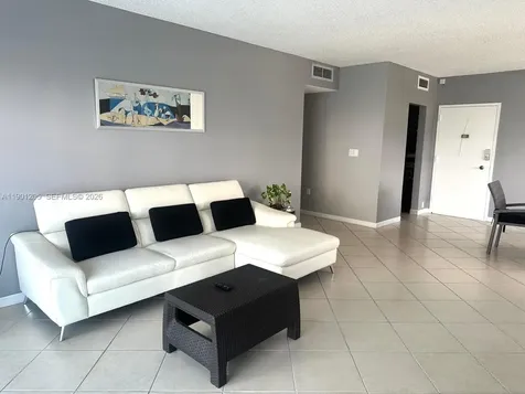 500 Bayview Drive Sunny Isles Beach FL 33160