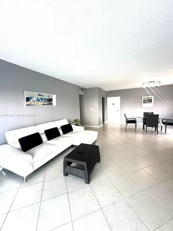 500 Bayview Drive Sunny Isles Beach FL 33160