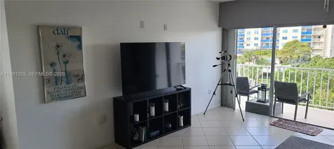 500 Bayview Drive Sunny Isles Beach FL 33160