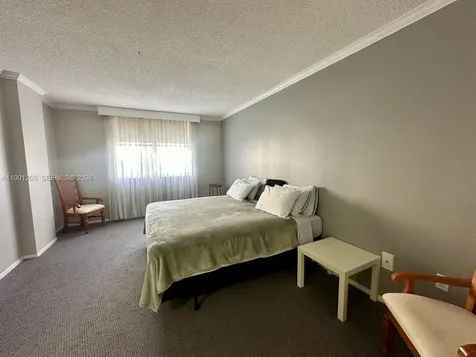 500 Bayview Drive Sunny Isles Beach FL 33160