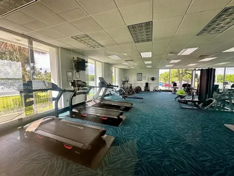 500 Bayview Drive Sunny Isles Beach FL 33160
