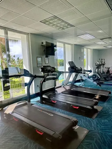 500 Bayview Drive Sunny Isles Beach FL 33160