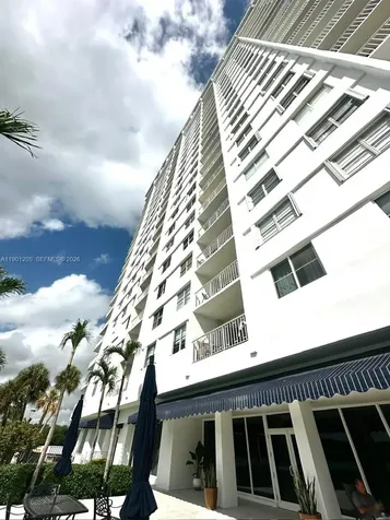 500 Bayview Drive Sunny Isles Beach FL 33160