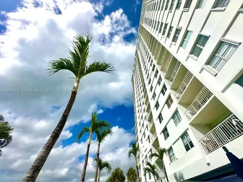 500 Bayview Drive Sunny Isles Beach FL 33160