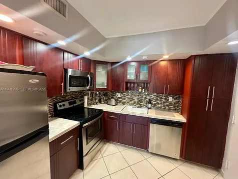 500 Bayview Drive Sunny Isles Beach FL 33160