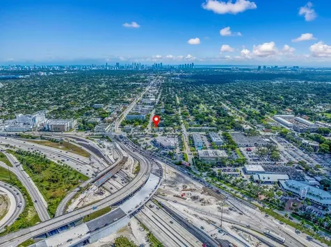 137 NW 165th Street Miami FL 33169