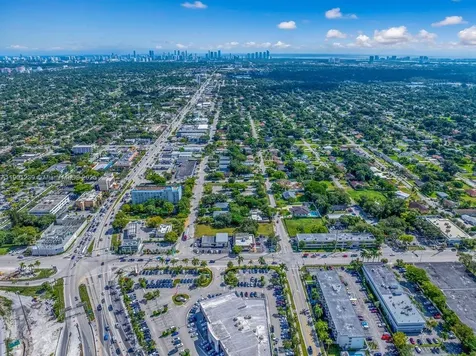 137 NW 165th Street Miami FL 33169