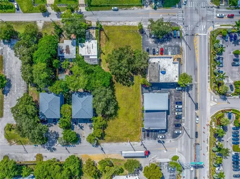137 NW 165th Street Miami FL 33169