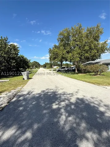2409 SE 2nd Avenue SE Vero Beach FL 32962