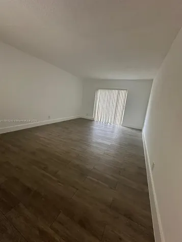 18101 NW 68th Avenue Hialeah FL 33015
