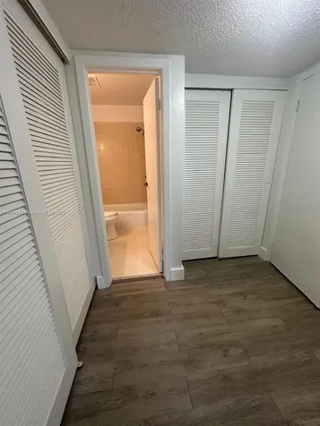 18101 NW 68th Avenue Hialeah FL 33015