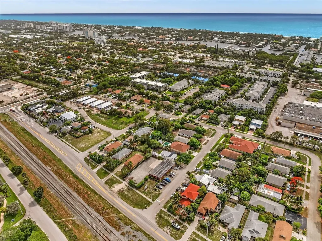 107 Central Avenue Delray Beach FL 33483