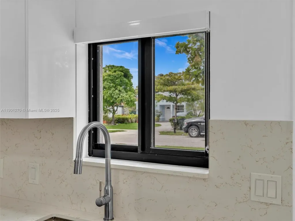 107 Central Avenue Delray Beach FL 33483