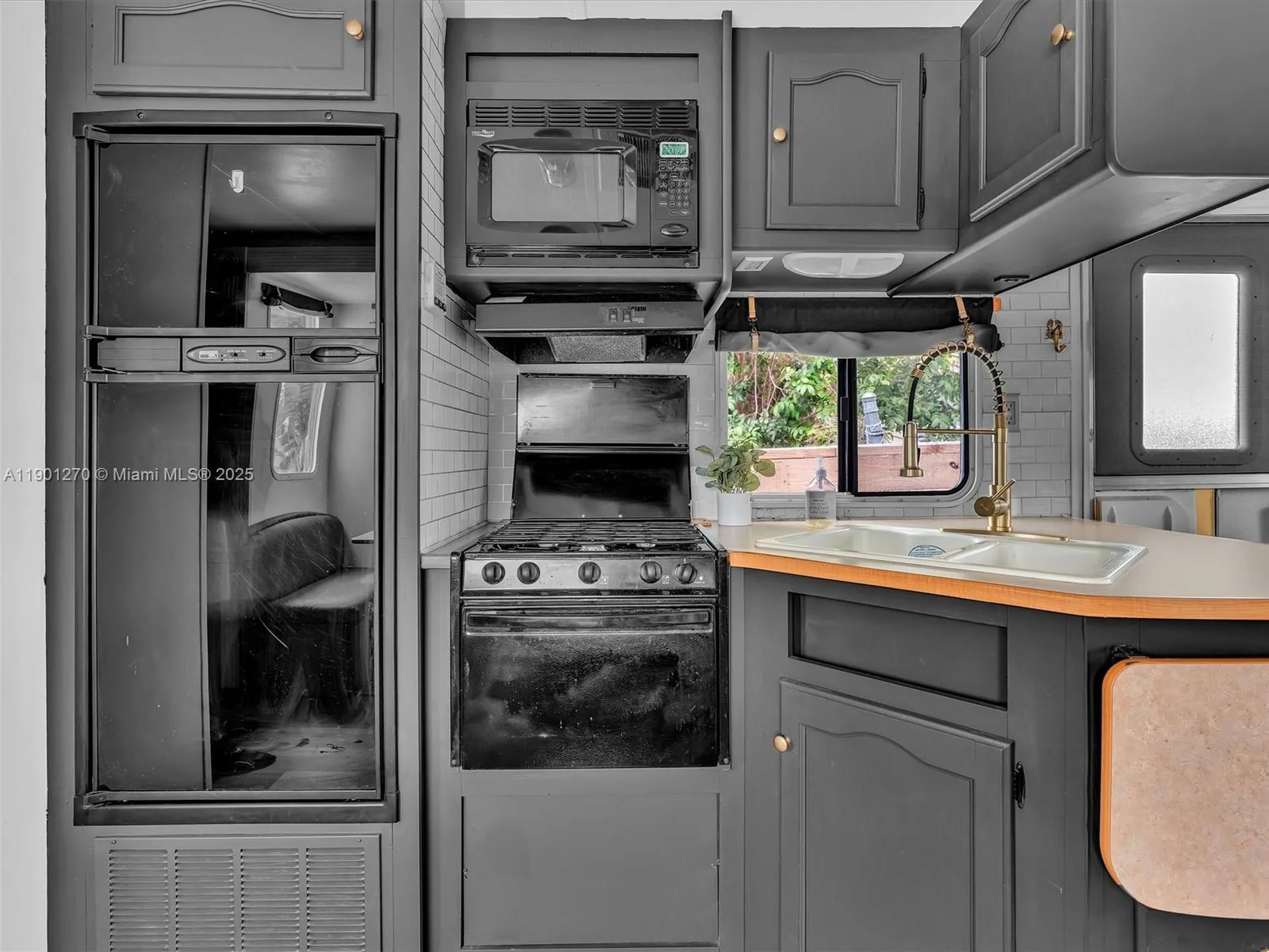 107 Central Avenue Delray Beach FL 33483