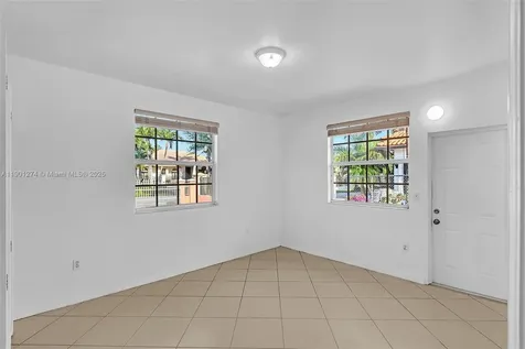 279 NW 119th Avenue Miami FL 33182