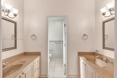279 NW 119th Avenue Miami FL 33182