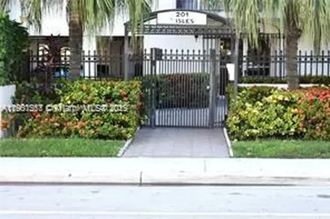 201 180th Drive Sunny Isles Beach FL 33160