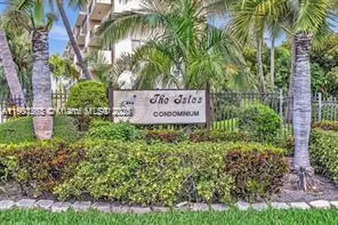 201 180th Drive Sunny Isles Beach FL 33160