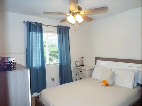 2363 SE 11th Street Homestead FL 33035