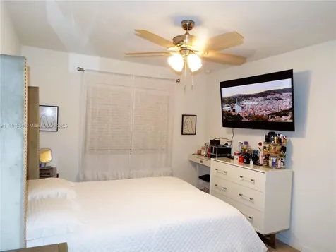 2363 SE 11th Street Homestead FL 33035