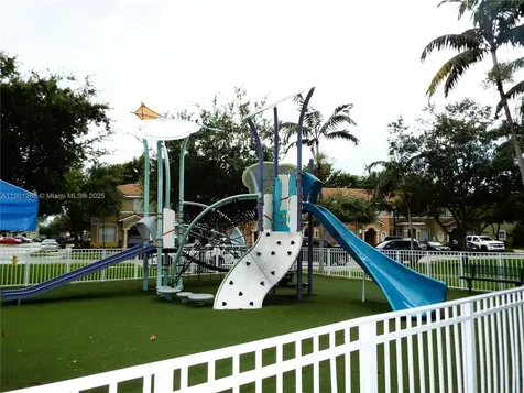 2363 SE 11th Street Homestead FL 33035
