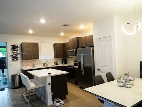 2363 SE 11th Street Homestead FL 33035