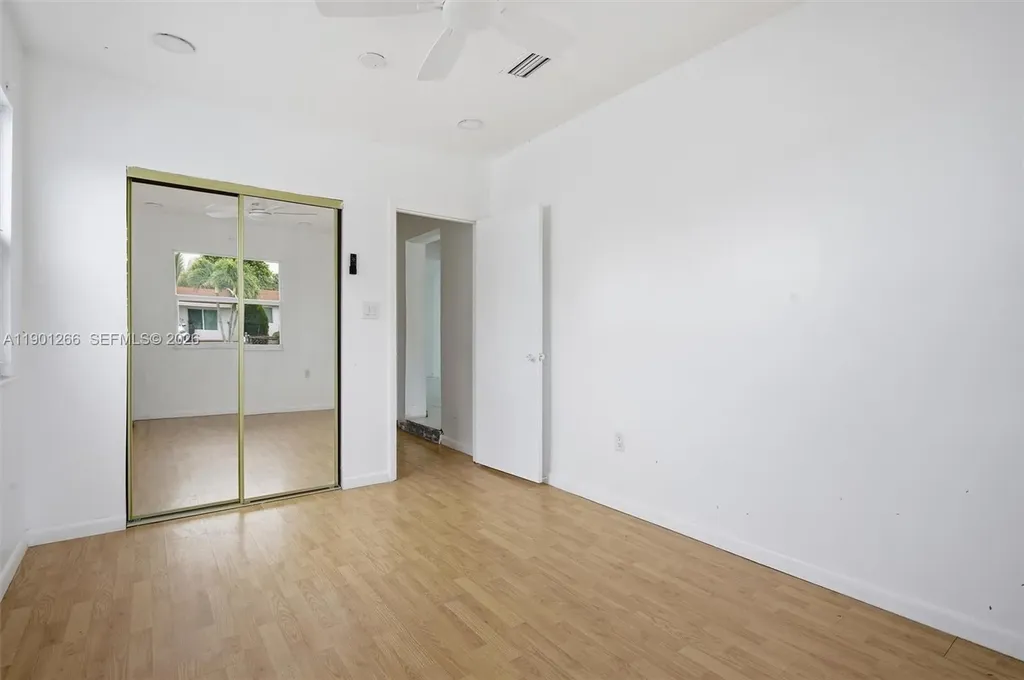 2280 SW 43rd Avenue Fort Lauderdale FL 33317