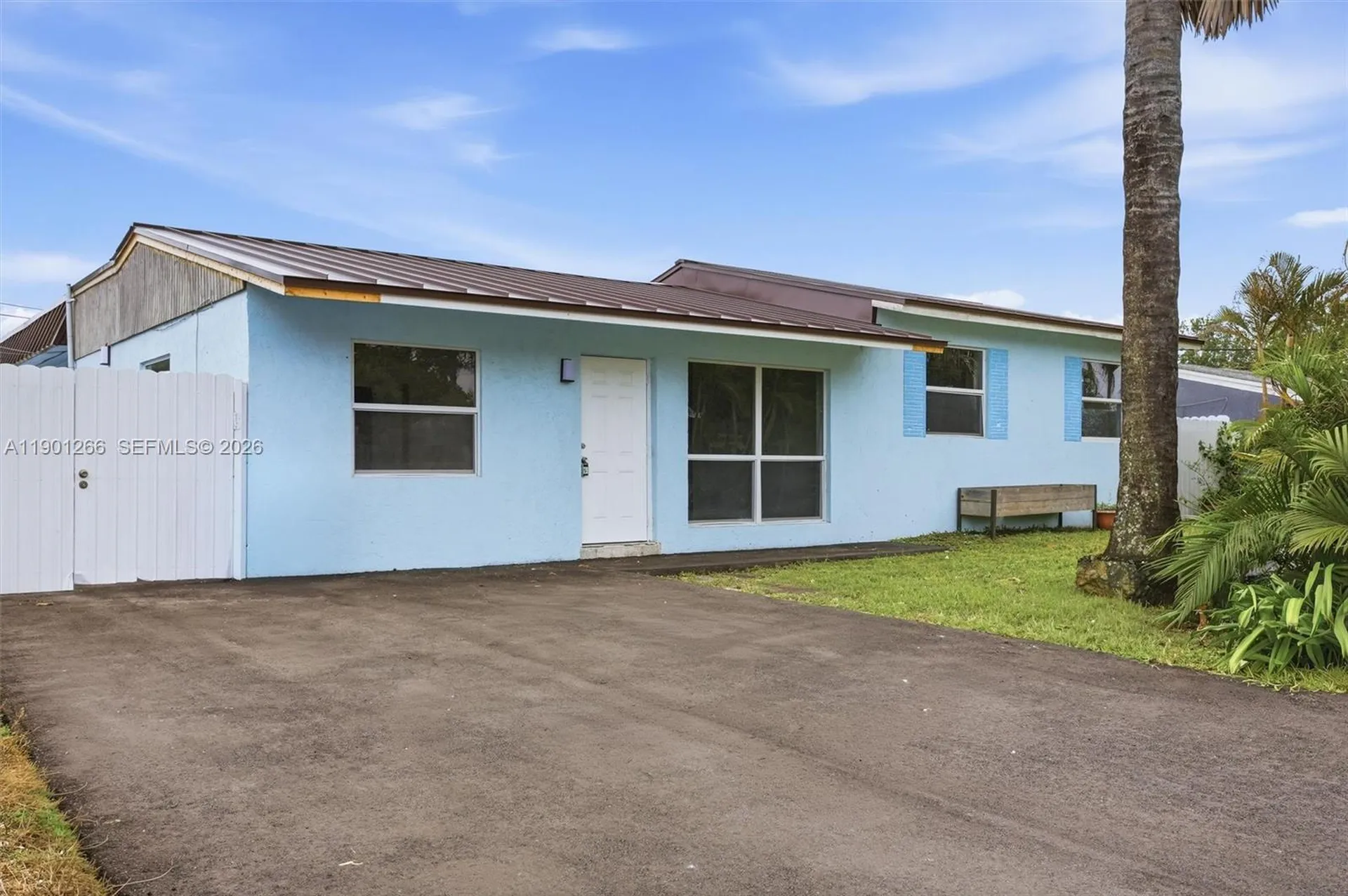 2280 SW 43rd Avenue Fort Lauderdale FL 33317