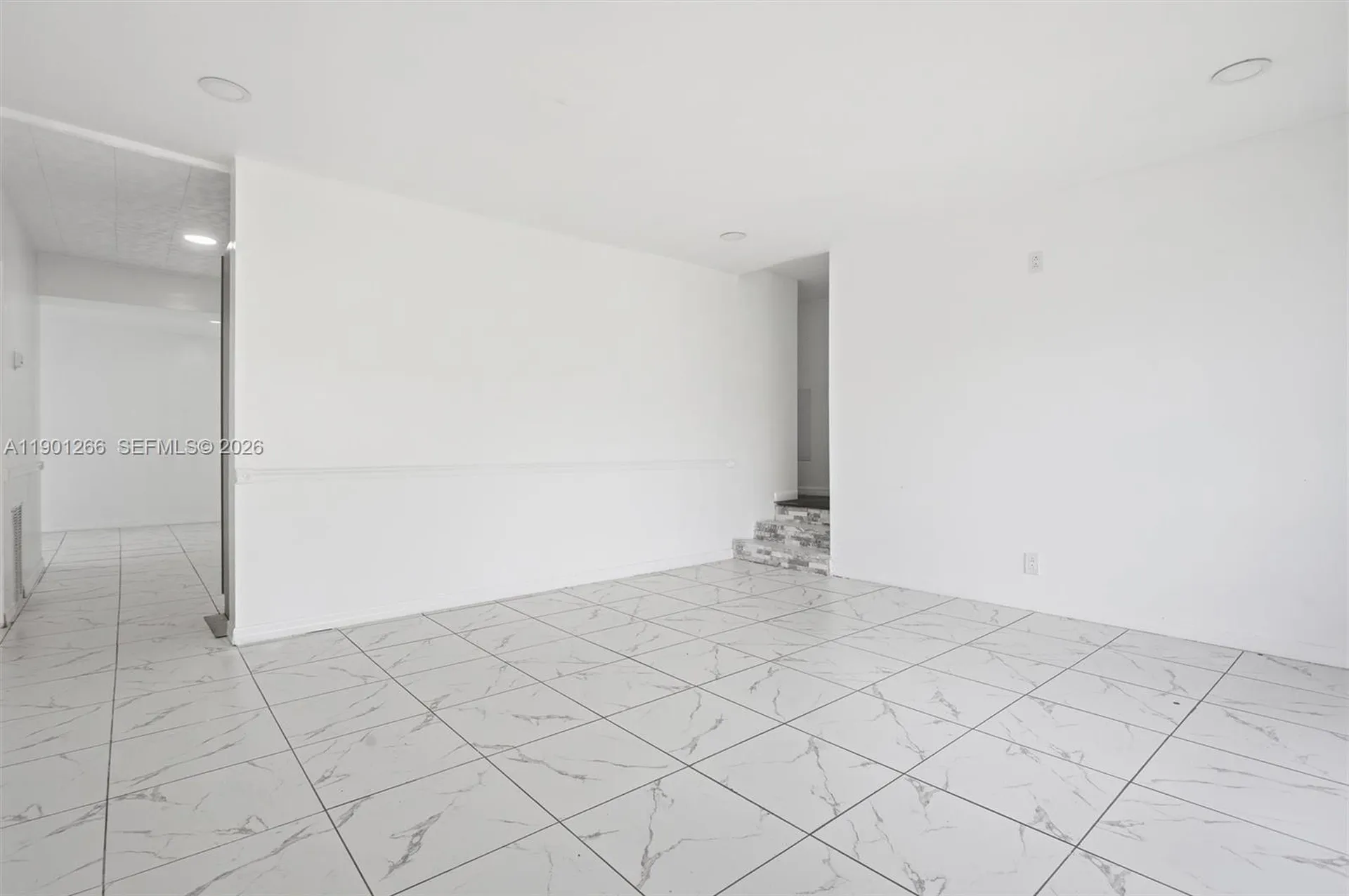 2280 SW 43rd Avenue Fort Lauderdale FL 33317