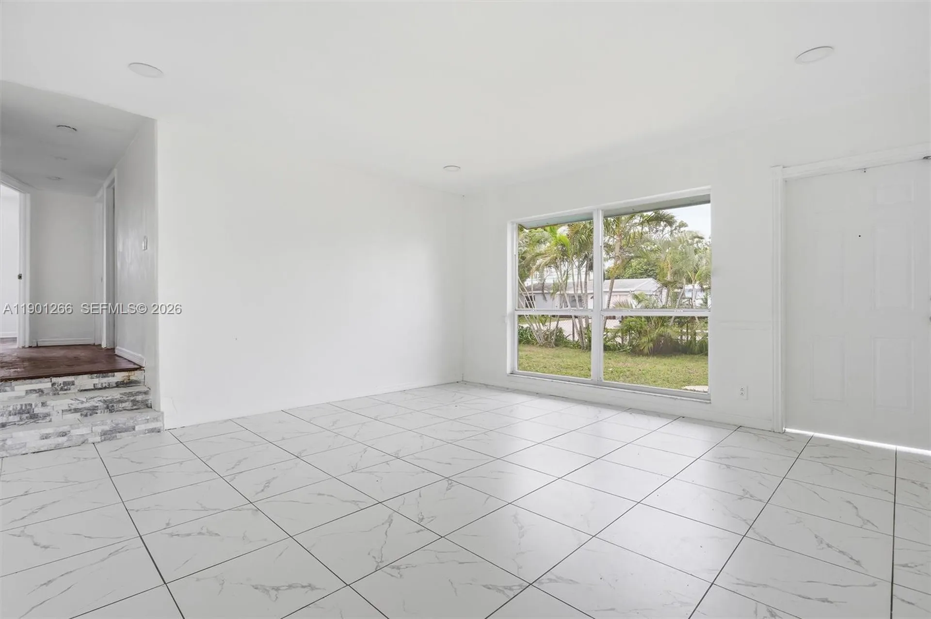 2280 SW 43rd Avenue Fort Lauderdale FL 33317
