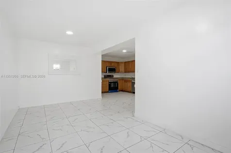 2280 SW 43rd Avenue Fort Lauderdale FL 33317