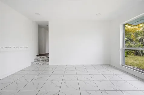 2280 SW 43rd Avenue Fort Lauderdale FL 33317