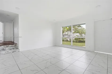 2280 SW 43rd Avenue Fort Lauderdale FL 33317