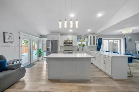 7461 NW 36th Street Lauderhill FL 33319