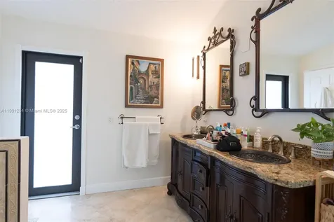 7761 SW 185th Street Cutler Bay FL 33157