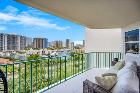 19900 E Country Club Drive Aventura FL 33180