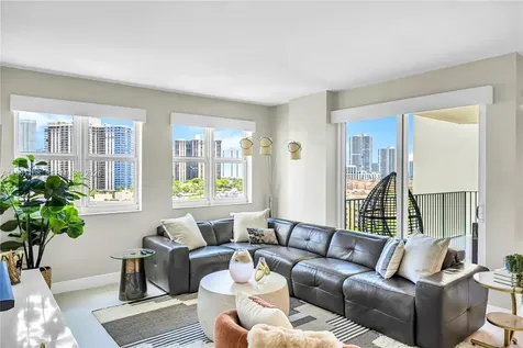 19900 E Country Club Drive Aventura FL 33180