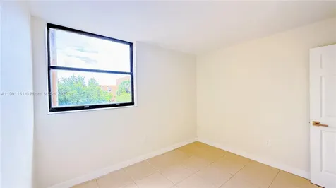 9440 W Flagler Street Miami FL 33174