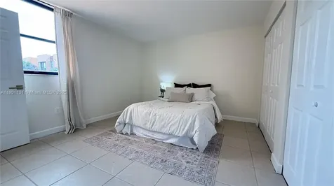 9440 W Flagler Street Miami FL 33174