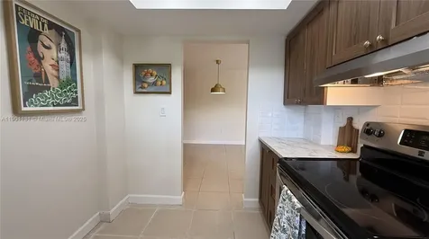 9440 W Flagler Street Miami FL 33174