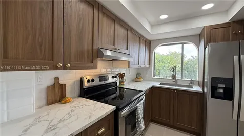 9440 W Flagler Street Miami FL 33174