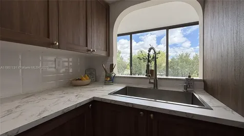 9440 W Flagler Street Miami FL 33174